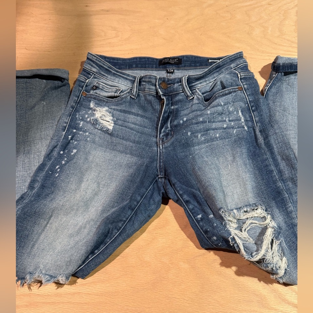 Judy Blue Faded Blue Distressed Boyfriend Jeans